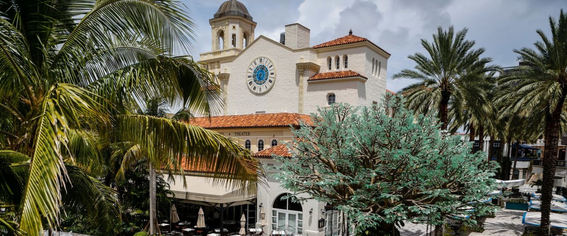 Installing UV Lights in West Palm Beach, Florida: A Comprehensive Guide